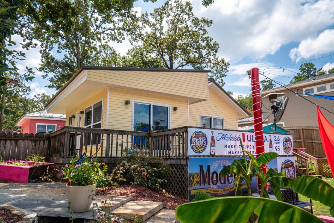 הוט ספרינגס Canary Lake Cottage W/Hot Tub At Sam'S Pizza מראה חיצוני תמונה