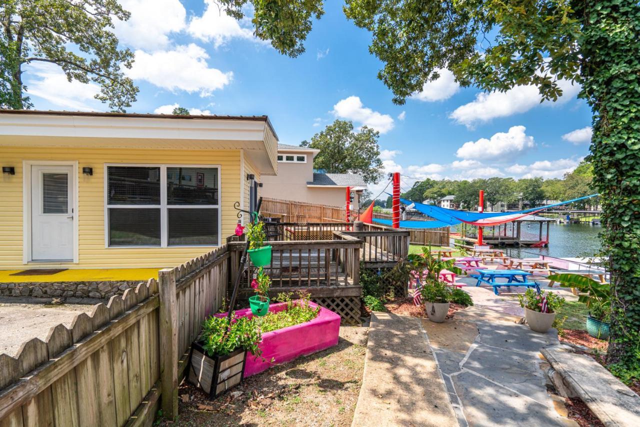 הוט ספרינגס Canary Lake Cottage W/Hot Tub At Sam'S Pizza מראה חיצוני תמונה